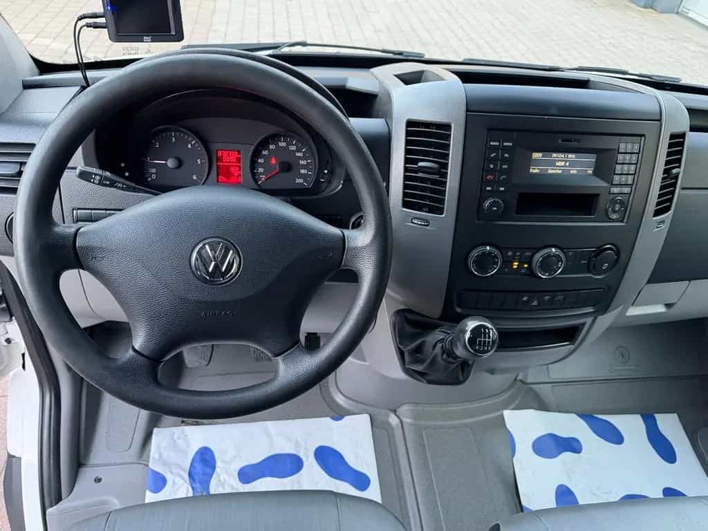Volkswagen Crafter Pritsche 35 mittel L2 Kamera Klima 11/2015-photo-17