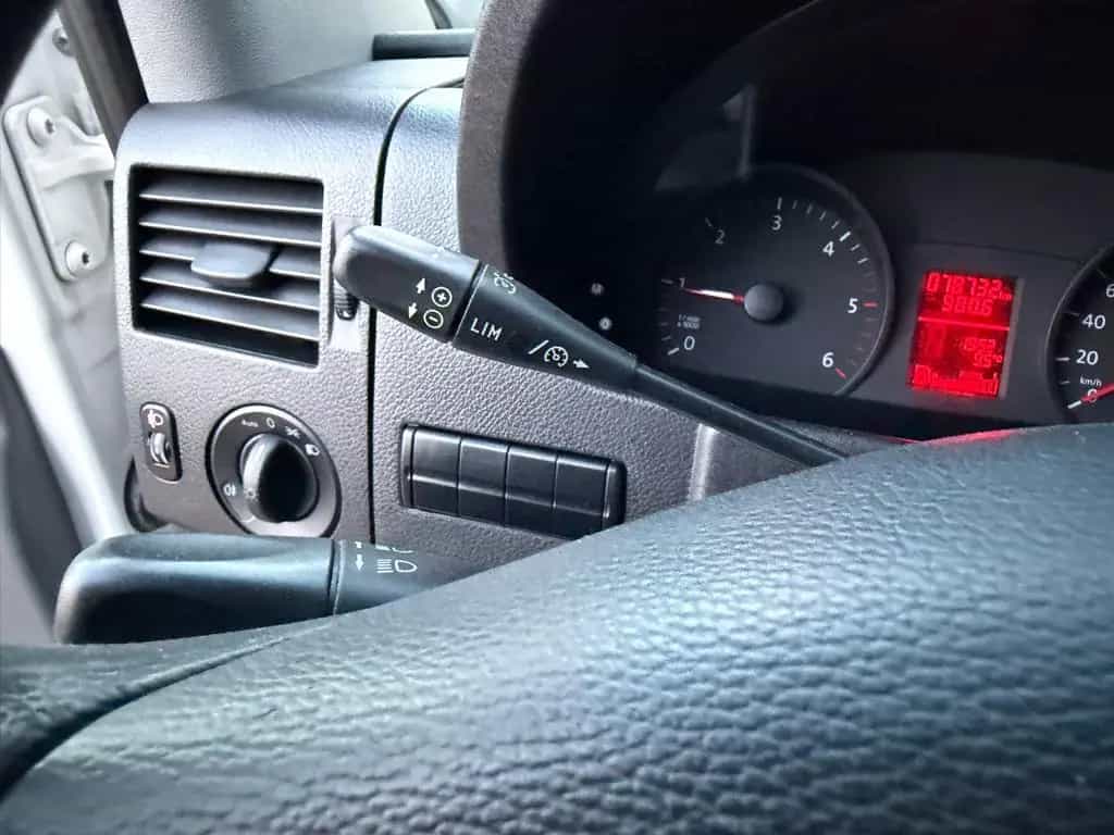 Volkswagen Crafter Pritsche 35 mittel L2 Kamera Klima 11/2015-photo-18