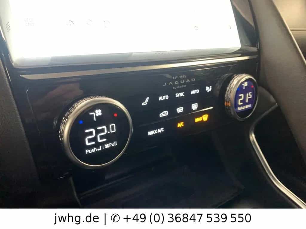 Jaguar E-Pace R-Dynamic AWD HeadUp Blackpack Panorama 02/2022-photo-14