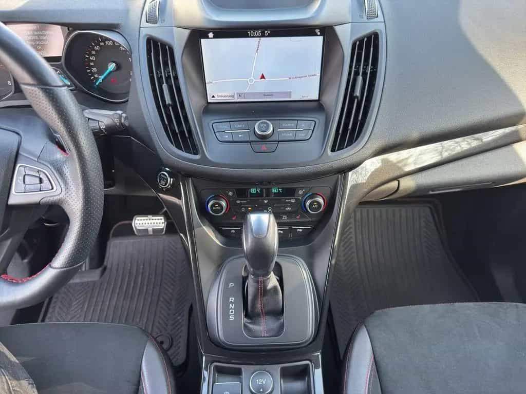 Ford Kuga ST-Line 1.5 EcoBoost Kamera/Smartlink/AHK 08/2019-photo-11