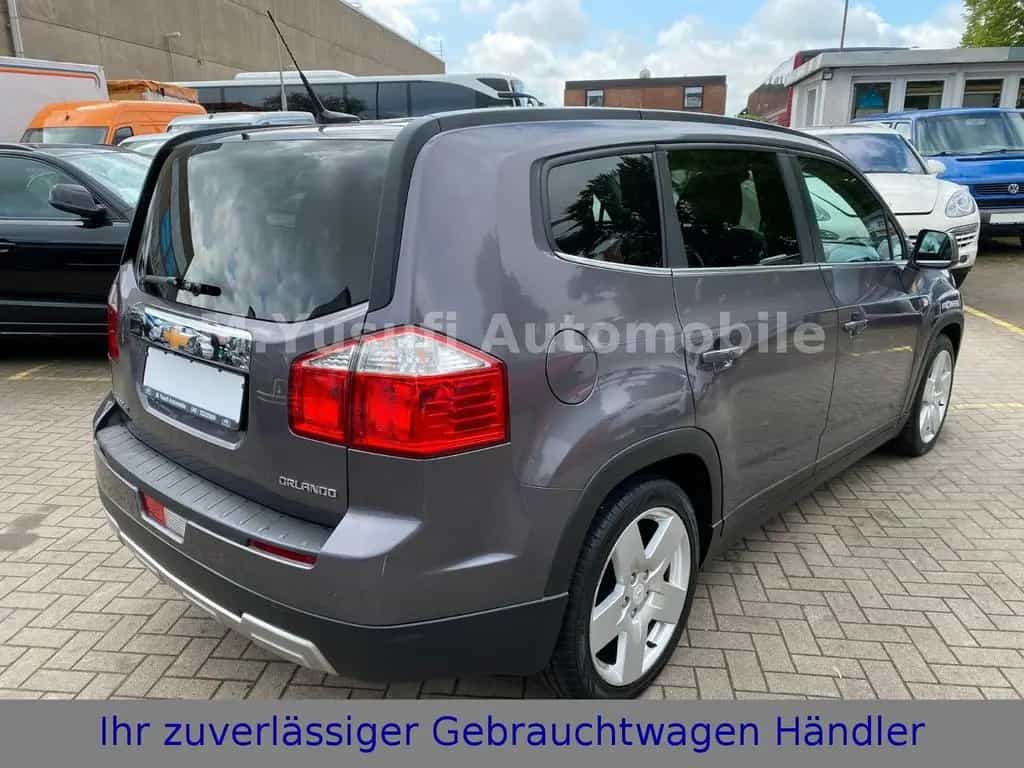 Chevrolet Orlando LTZ 7-SITZE|NAVI|LEDER|KAMERA|AHK|GSHD 01/2013-photo-1