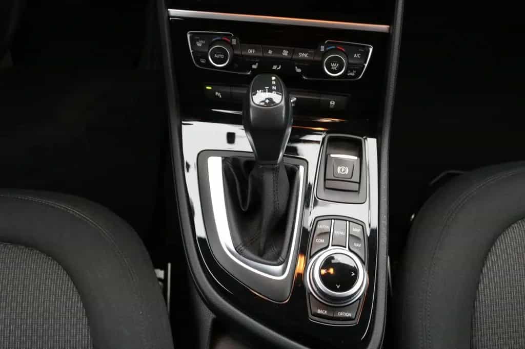 BMW 2 Series 218i Active Tourer/NAVI/PDC/SHZ/ACC/LED 09/2017-photo-17