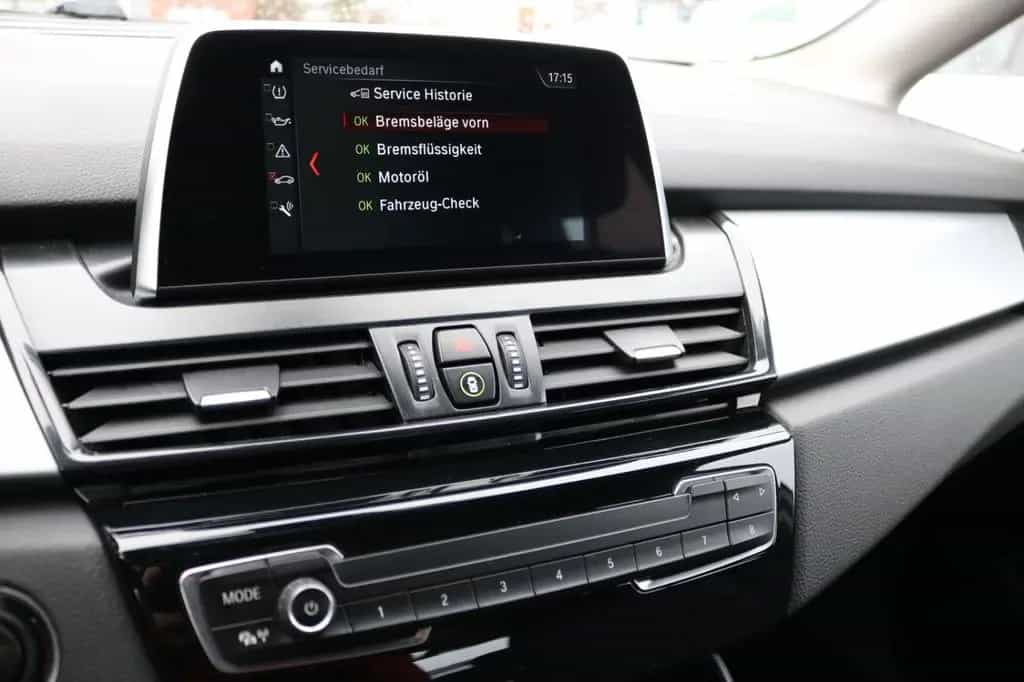 BMW 2 Series 218i Active Tourer/NAVI/PDC/SHZ/ACC/LED 09/2017-photo-20