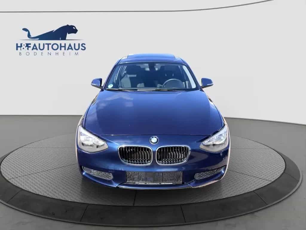 BMW 1 Series 116 1 Limousine 5-trg. 116 i/SCHIEBE-DACH/PDC/SH 11/2011-photo-1