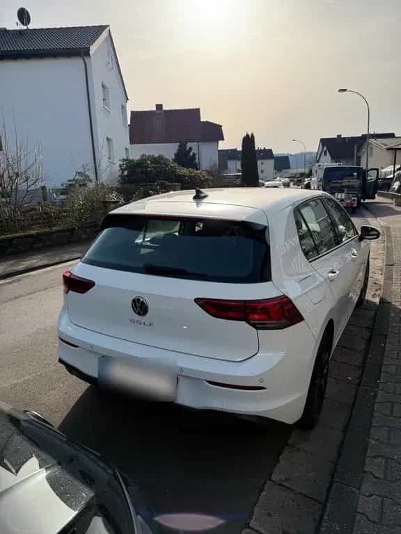 Volkswagen VW Golf 8 1,5 Life BT096 TSIM6F weiß 11/2020-photo-4