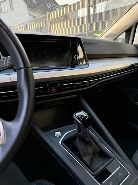 Volkswagen VW Golf 8 1,5 Life BT096 TSIM6F weiß 11/2020-photo-7