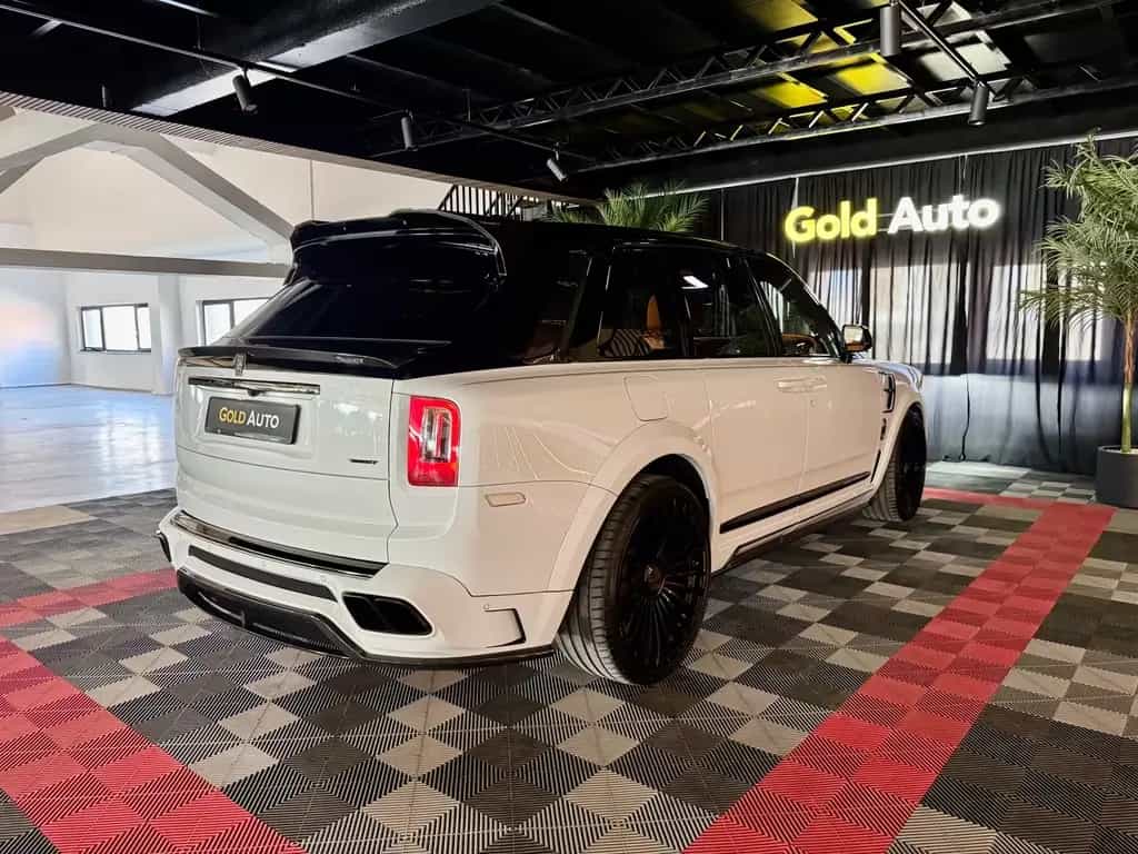 Rolls-Royce Cullinan Mansory Cullinan Black Badge 10/2020-photo-3