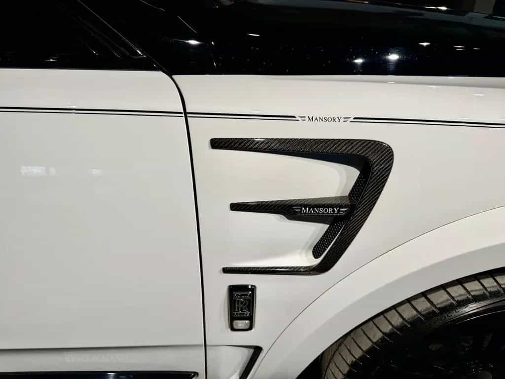 Rolls-Royce Cullinan Mansory Cullinan Black Badge 10/2020-photo-43