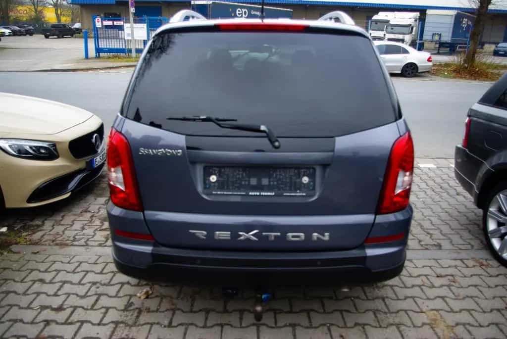 Ssangyong Rexton Rexton W Sapphire 4WD 12/2015-photo-3