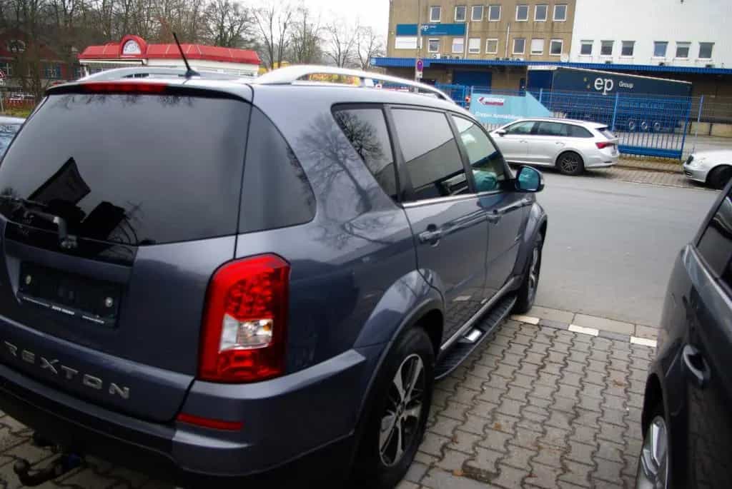 Ssangyong Rexton Rexton W Sapphire 4WD 12/2015-photo-4