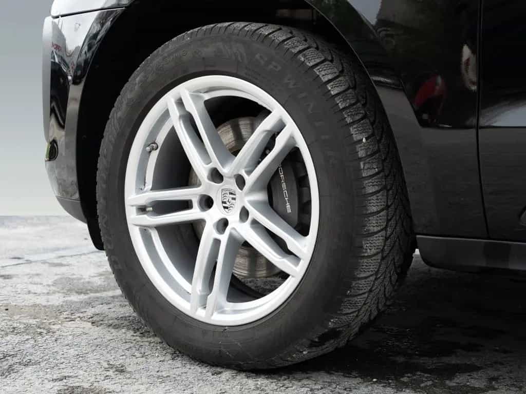 Porsche Macan Panorama Dachsystem Sitzheizung vorn 01/2024-photo-11