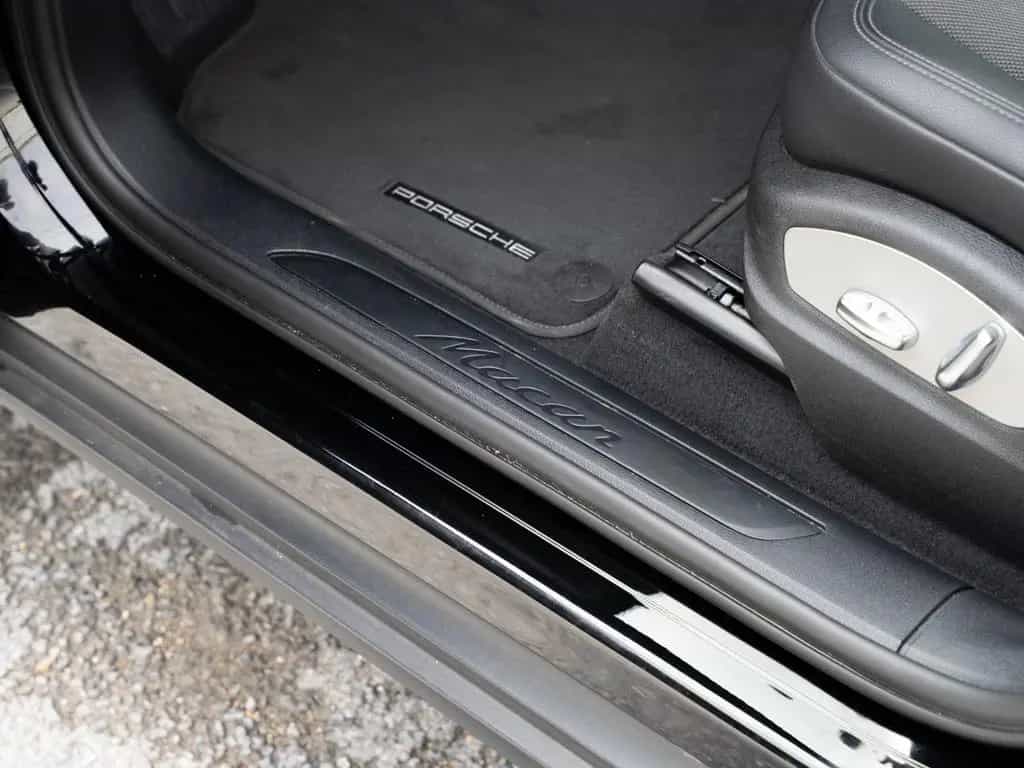 Porsche Macan Panorama Dachsystem Sitzheizung vorn 01/2024-photo-16