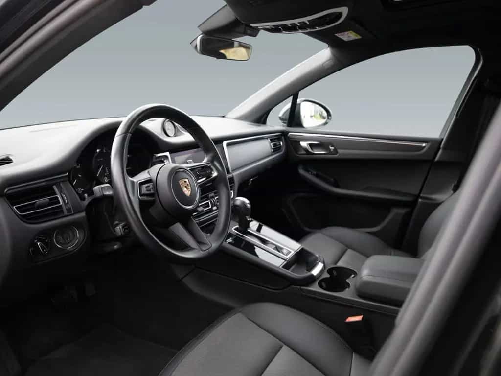 Porsche Macan Panorama Dachsystem Sitzheizung vorn 01/2024-photo-2