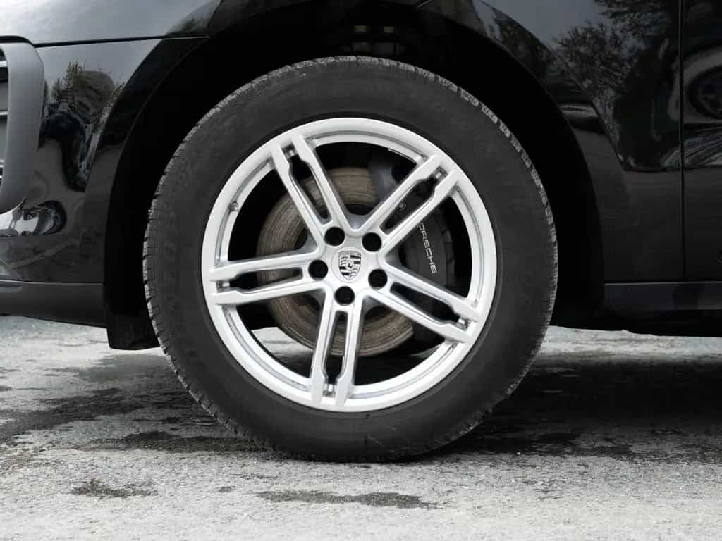 Porsche Macan Panorama Dachsystem Sitzheizung vorn 01/2024-photo-4