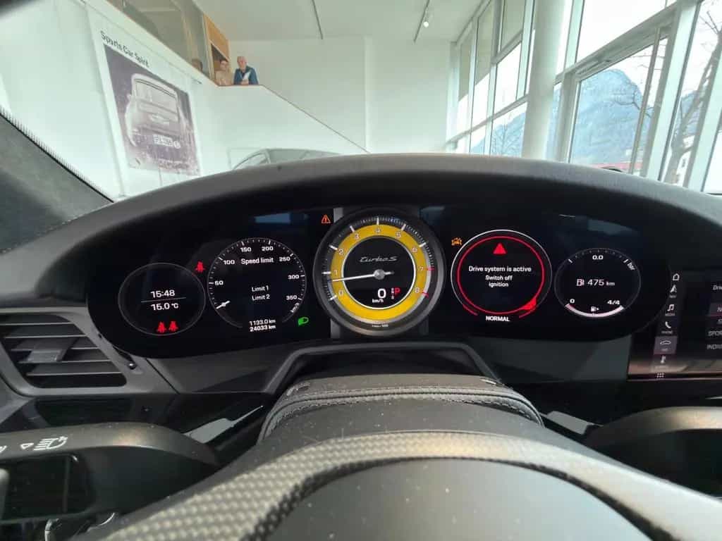Porsche 992 Turbo S Coupe/Sportdesignpaket/Voll 04/2021-photo-14