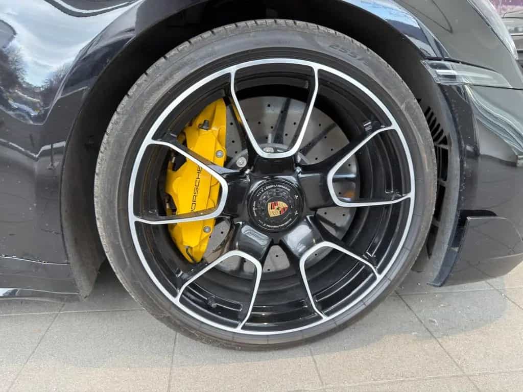 Porsche 992 Turbo S Coupe/Sportdesignpaket/Voll 04/2021-photo-6