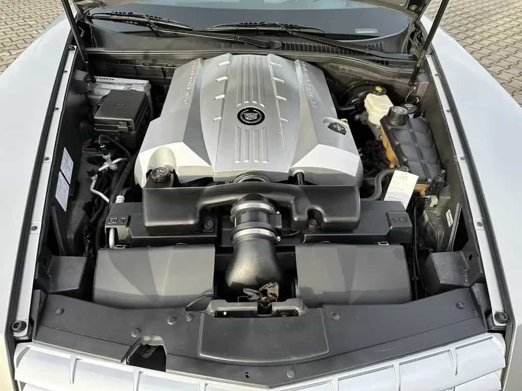Cadillac XLR 4.6 V8 BRD 51.000 km Topzustand 10/2007-photo-4