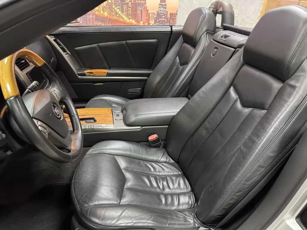 Cadillac XLR 4.6 V8 BRD 51.000 km Topzustand 10/2007-photo-7