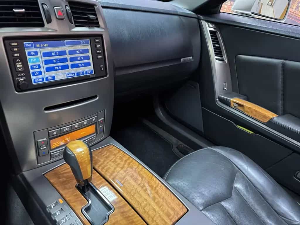 Cadillac XLR 4.6 V8 BRD 51.000 km Topzustand 10/2007-photo-8
