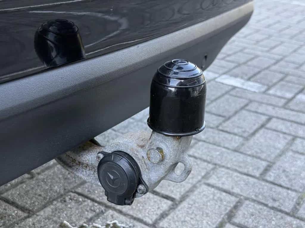 Mercedes-Benz E-Class d,Avantgarde,Navi,R-Kamera,8-Fach,Shz,AHK 06/2020-photo-13