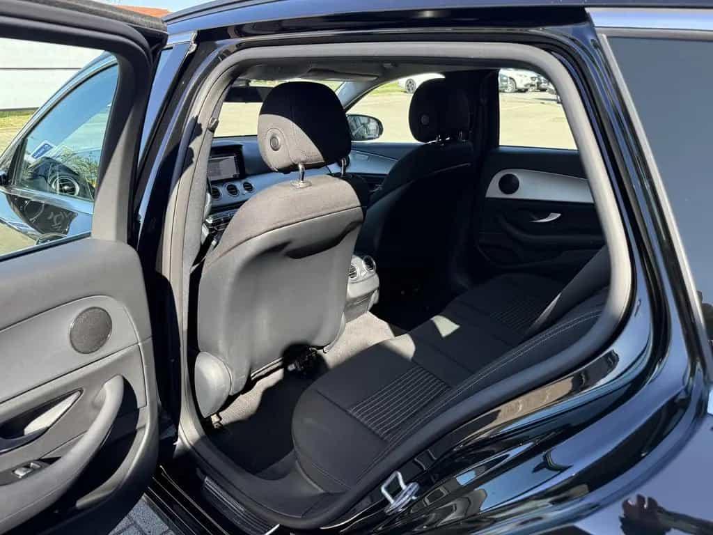 Mercedes-Benz E-Class d,Avantgarde,Navi,R-Kamera,8-Fach,Shz,AHK 06/2020-photo-20