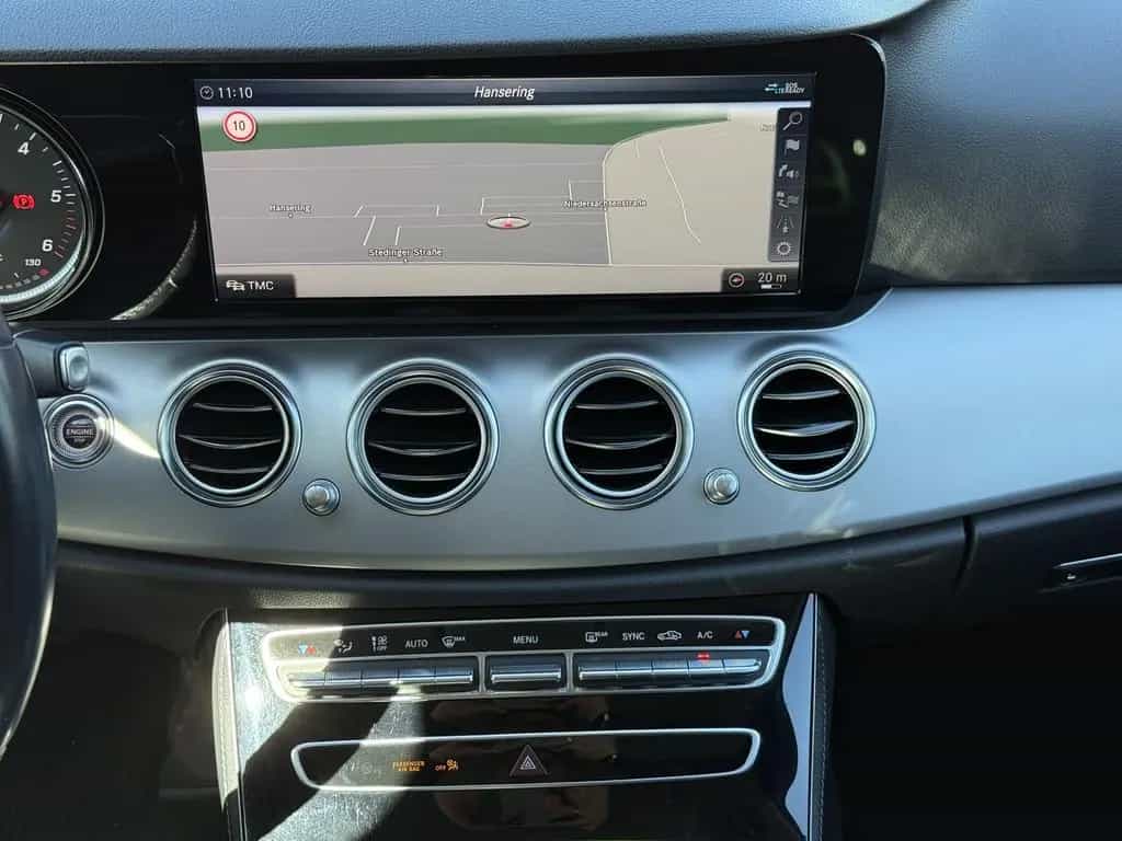 Mercedes-Benz E-Class d,Avantgarde,Navi,R-Kamera,8-Fach,Shz,AHK 06/2020-photo-36