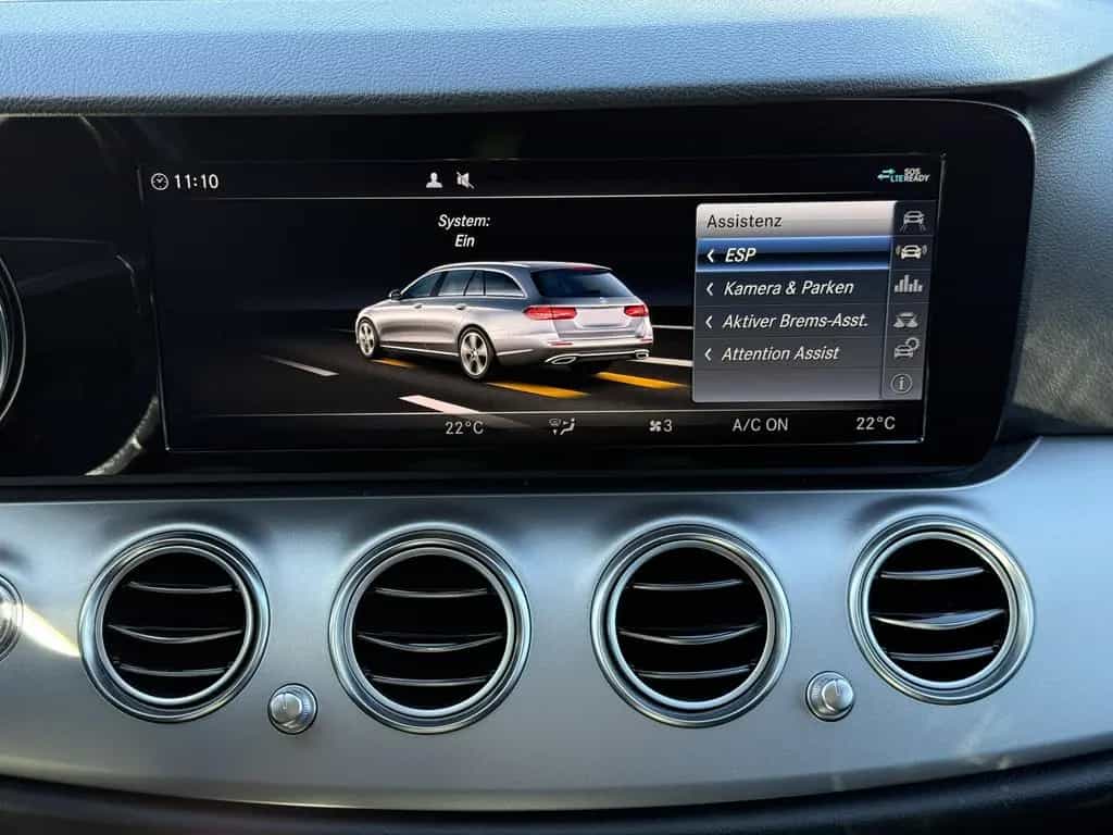 Mercedes-Benz E-Class d,Avantgarde,Navi,R-Kamera,8-Fach,Shz,AHK 06/2020-photo-41