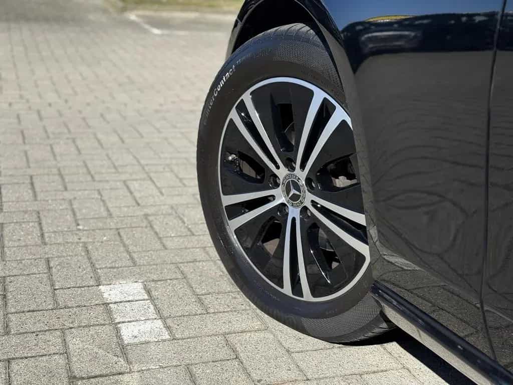 Mercedes-Benz E-Class d,Avantgarde,Navi,R-Kamera,8-Fach,Shz,AHK 06/2020-photo-9