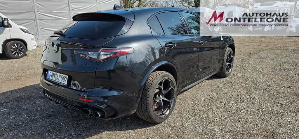 Alfa Romeo Stelvio Quadrifoglio 2.9 V6 Bi-Turbo 510 PS 07/2021-photo-9