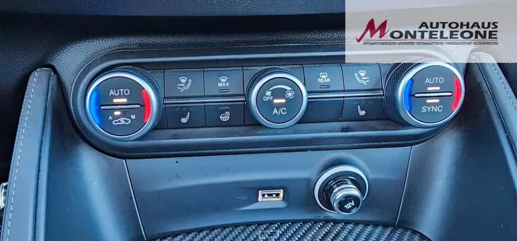 Alfa Romeo Stelvio Quadrifoglio 2.9 V6 Bi-Turbo 510 PS 07/2021-photo-24