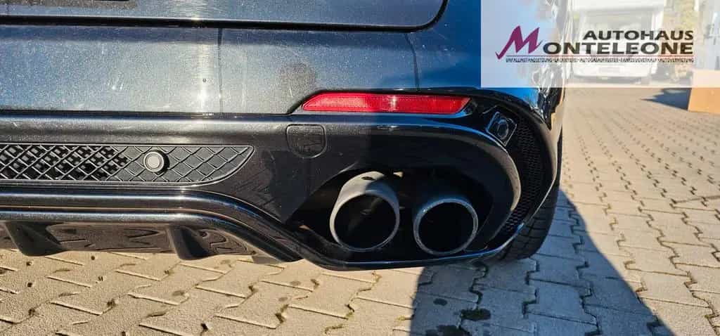 Alfa Romeo Stelvio Quadrifoglio 2.9 V6 Bi-Turbo 510 PS 07/2021-photo-28