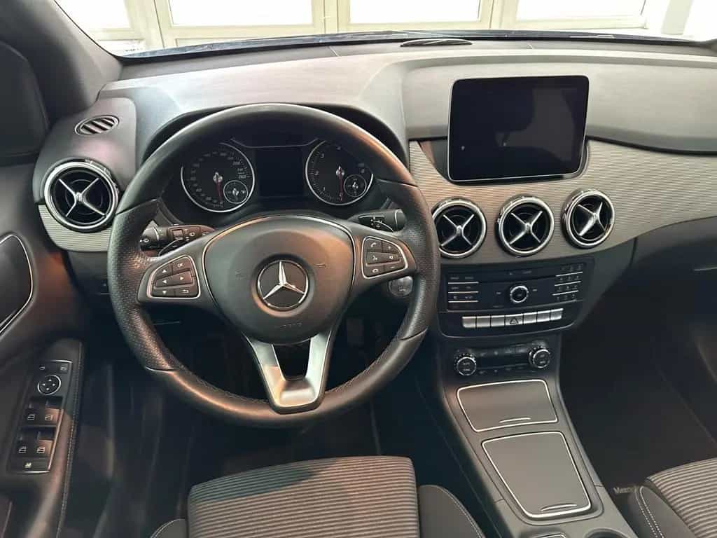 Mercedes-Benz B-Class 200d*Comand*Totwinkel*LED*AppleCarPlay* 10/2018-photo-10
