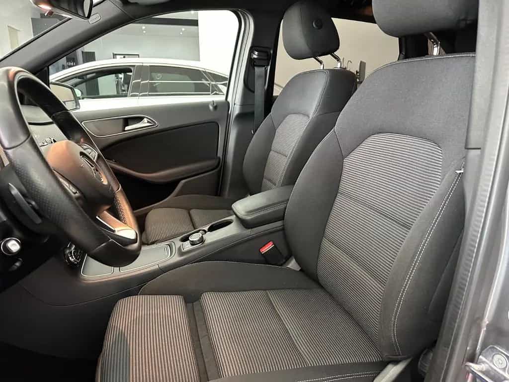 Mercedes-Benz B-Class 200d*Comand*Totwinkel*LED*AppleCarPlay* 10/2018-photo-15