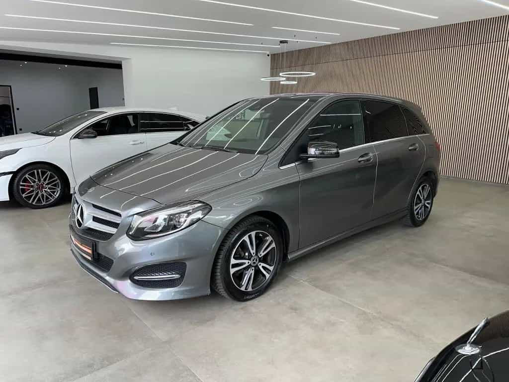Mercedes-Benz B-Class 200d*Comand*Totwinkel*LED*AppleCarPlay* 10/2018-photo-2