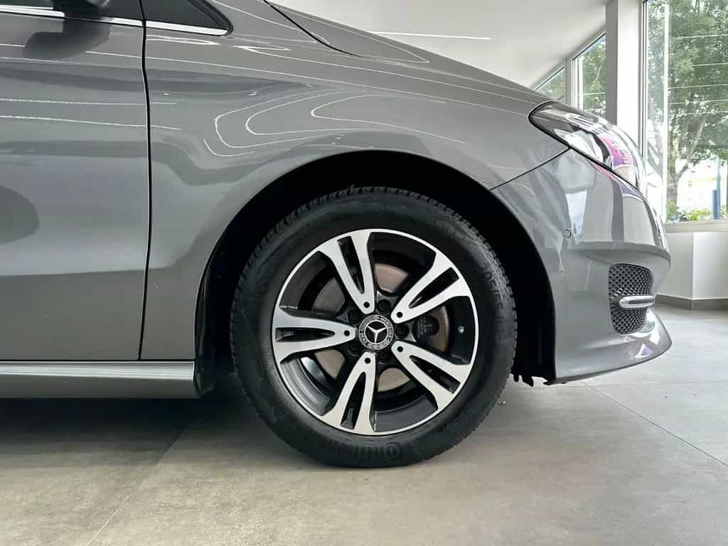 Mercedes-Benz B-Class 200d*Comand*Totwinkel*LED*AppleCarPlay* 10/2018-photo-26
