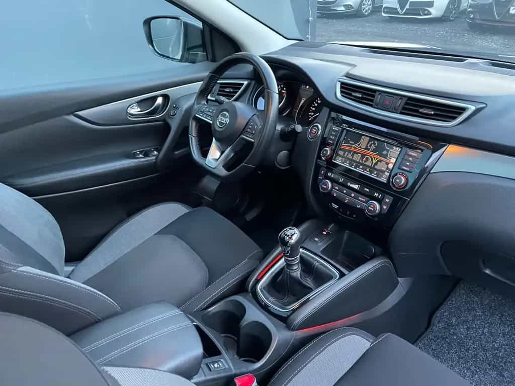 Nissan Qashqai 1.3*NAVI*TEMP*360°*CAM*SHZ*PDC*KLIMA 01/2020-photo-13