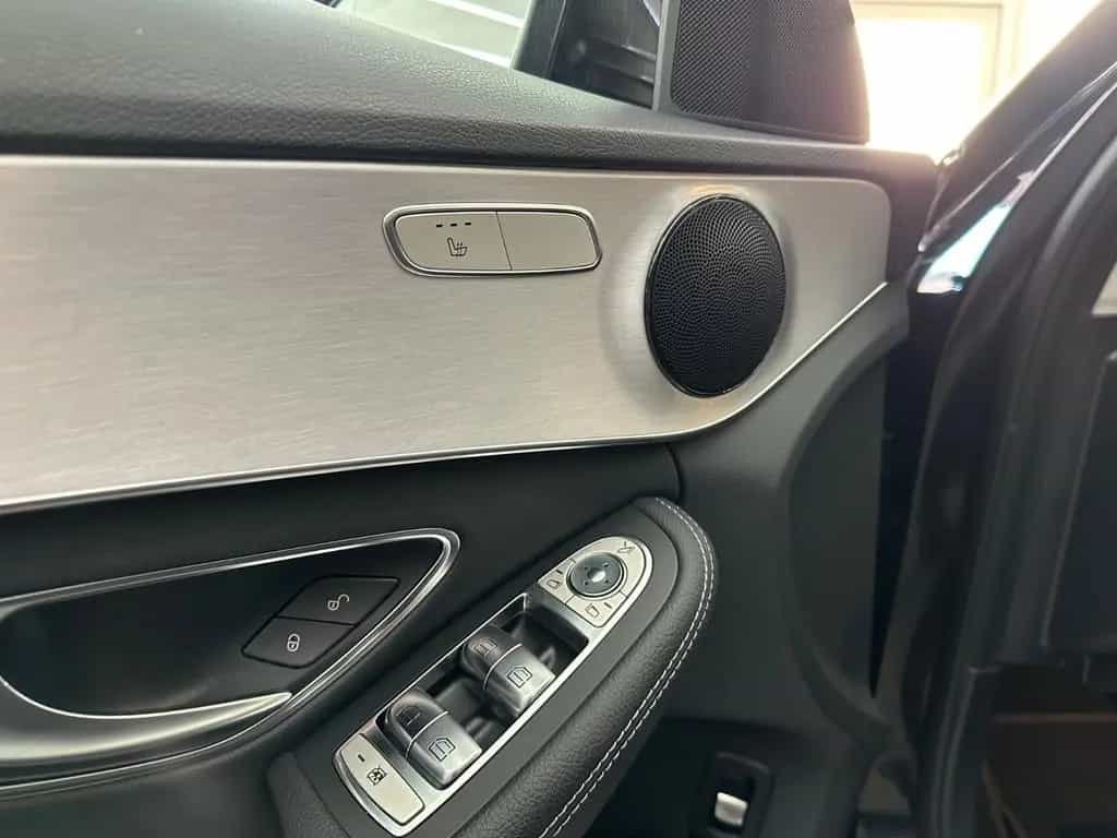 Mercedes-Benz C-Class 300 T*Totwinkel*LED*Kamera*AppleCarPlay* 06/2019-photo-18