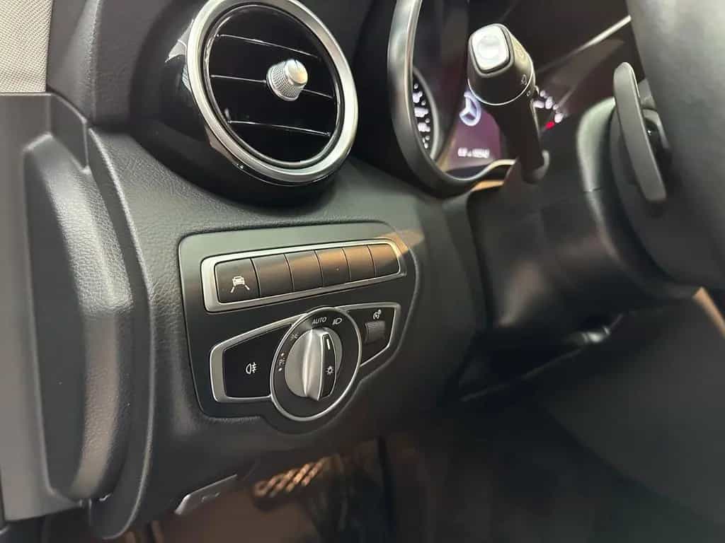 Mercedes-Benz C-Class 300 T*Totwinkel*LED*Kamera*AppleCarPlay* 06/2019-photo-19