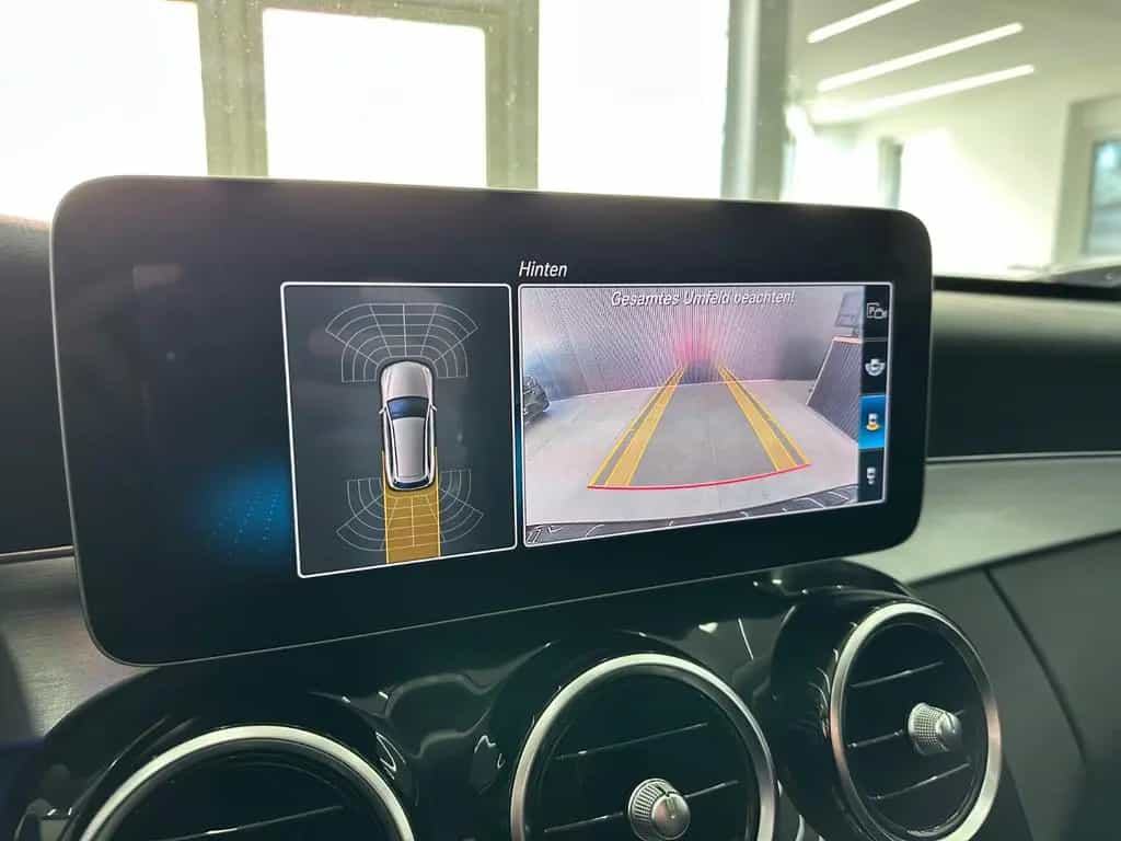 Mercedes-Benz C-Class 300 T*Totwinkel*LED*Kamera*AppleCarPlay* 06/2019-photo-22