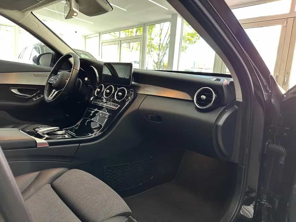 Mercedes-Benz C-Class 300 T*Totwinkel*LED*Kamera*AppleCarPlay* 06/2019-photo-6