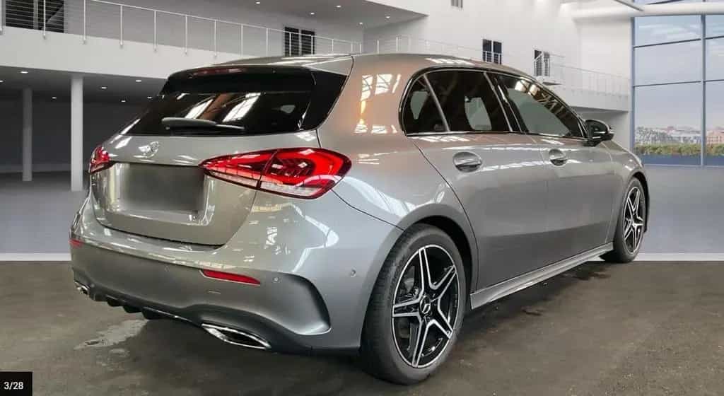 Mercedes-Benz A-Class AMG Paket 10/2018-photo-2