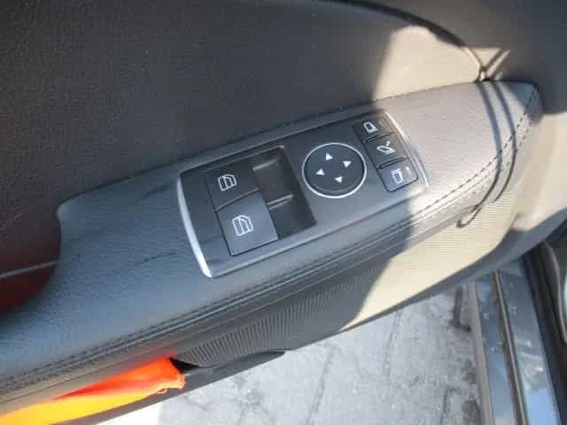 Mercedes-Benz SLC-Class 180 9G-Tr. LED Navi Airscarf Pano Totw. PDC 03/2019-photo-10