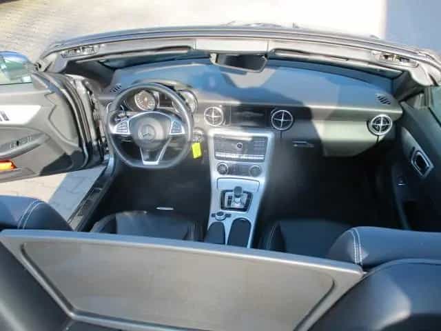 Mercedes-Benz SLC-Class 180 9G-Tr. LED Navi Airscarf Pano Totw. PDC 03/2019-photo-13