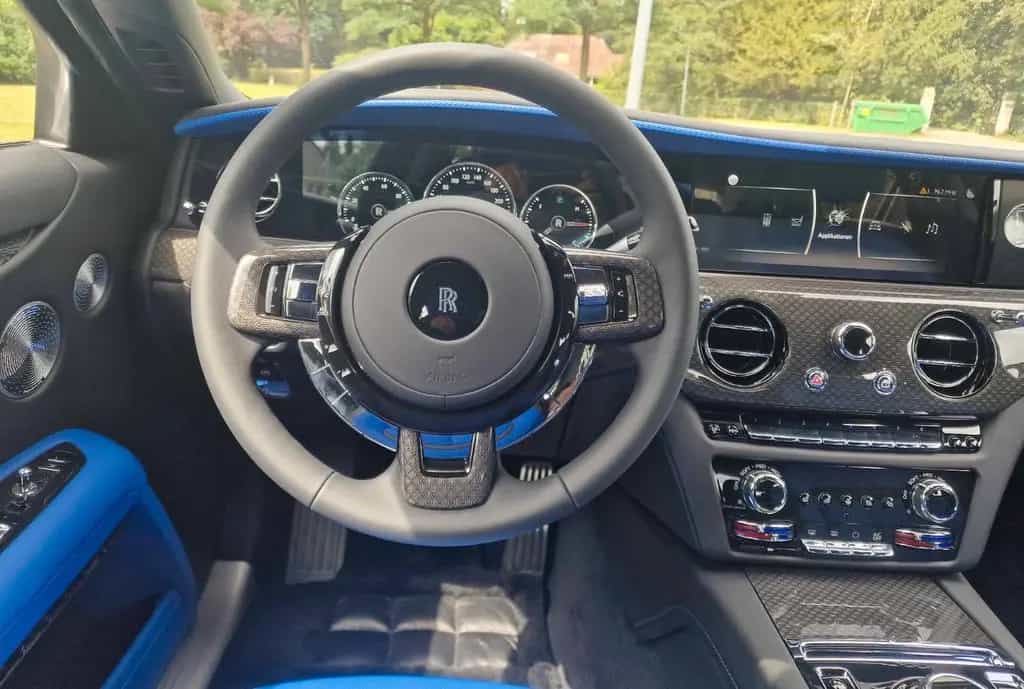 Rolls-Royce Ghost Black Badge 02/2024-photo-21