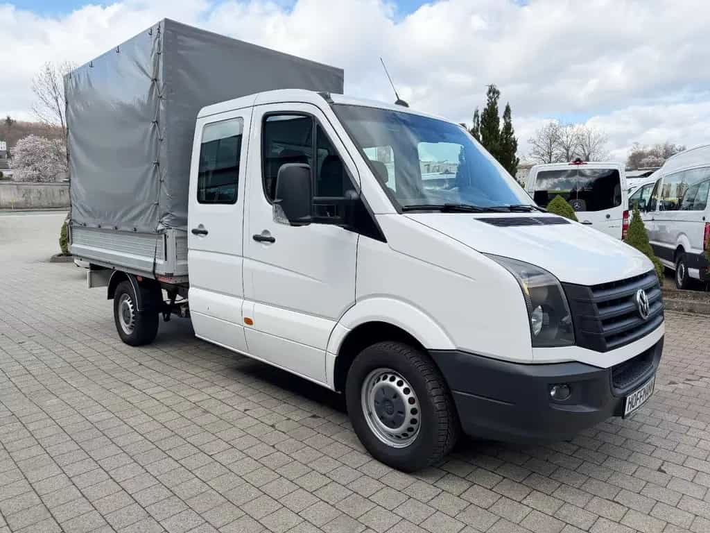Volkswagen Crafter Pritsche Plane 35 mittel DoKa *AHK 3,5 T 10/2018-photo-3