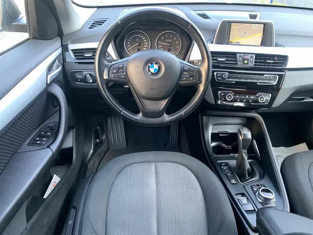 BMW X1 XDrive 2.0i*AUTOMATIK*NAV*PDC*SHZ*TEMP 06/2017-photo-9