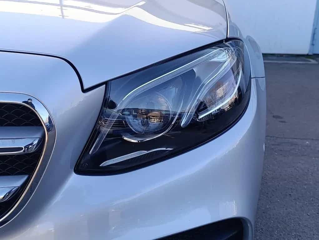 Mercedes-Benz E-Class 200 Lim. AMG Navi Schiebedach LED Kamera 11/2018-photo-7