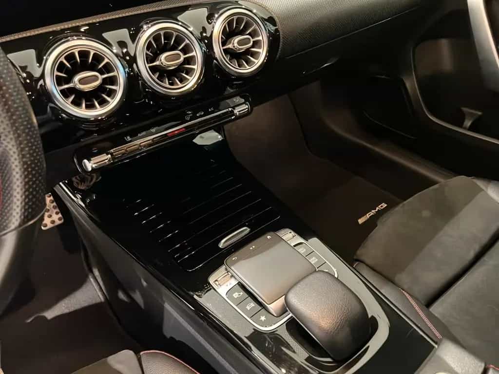 Mercedes-Benz A-Class Lim. DCT AMG AMBI LED NAV PARK SOUND 11/2019-photo-14