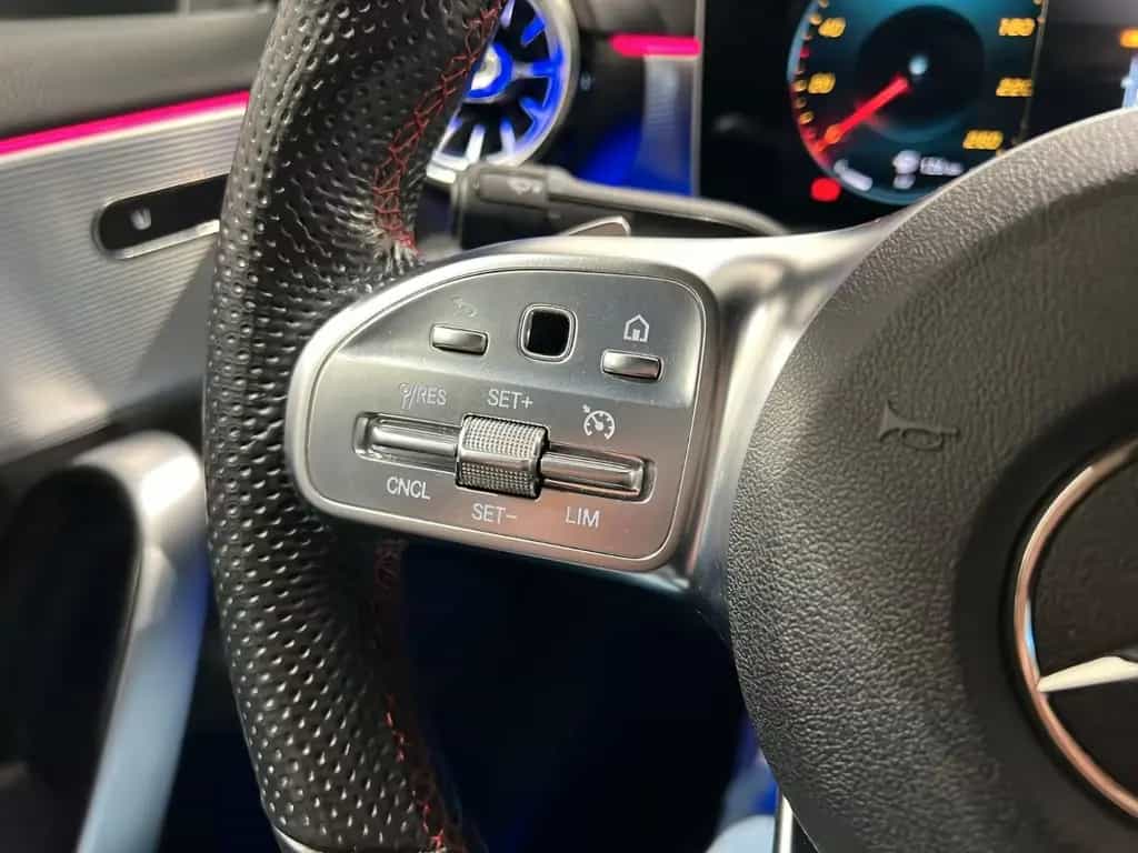 Mercedes-Benz A-Class Lim. DCT AMG AMBI LED NAV PARK SOUND 11/2019-photo-16