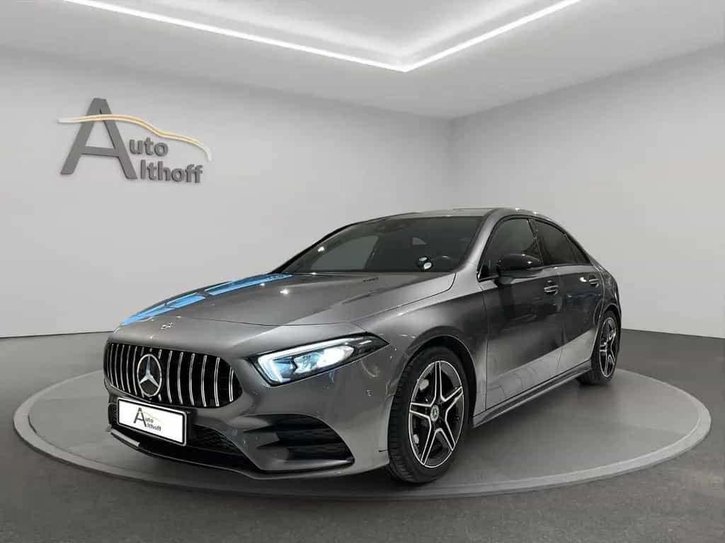 Mercedes-Benz A-Class Lim. DCT AMG AMBI LED NAV PARK SOUND 11/2019-photo-2